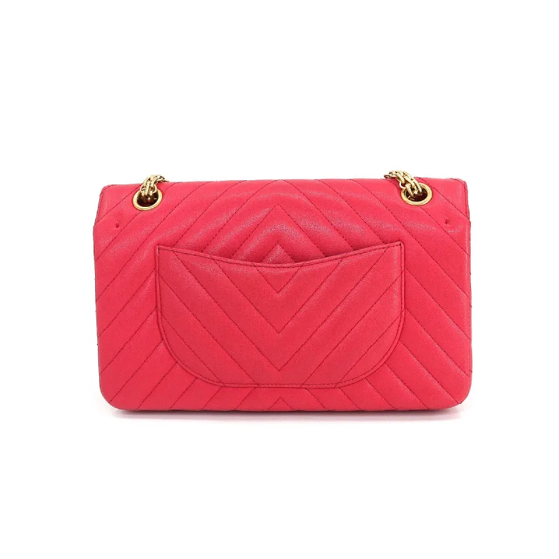 CHANEL bags for classy women -CHANEL 2.55 Chevron V stitch chain shoulder bag leather red A37586 gold metal fittings Bag