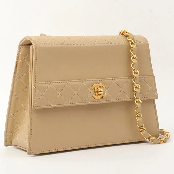 Stylish CHANEL bags with modern appeal -Chanel Around 1990 Made Design Flap Turn-Lock Chain Bag With Pouch Beige