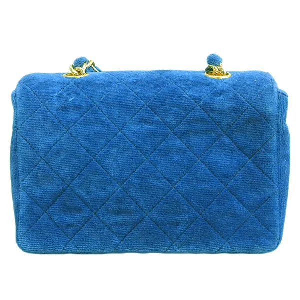 CHANEL quilted leather bag -CHANEL Around 1990 Made Velvet Turn-Lock Mini Chain Bag Blue