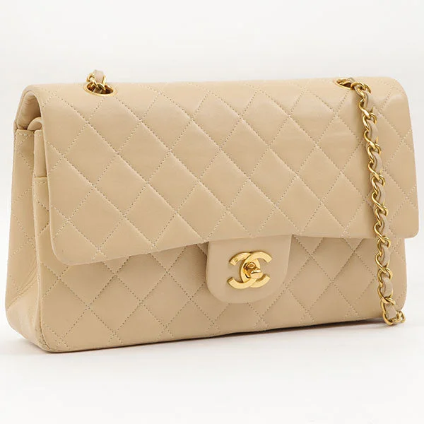 Buy CHANEL bags with fast shipping -Chanel Around 1995 Made Classic Flap Chain Bag 25Cm Beige