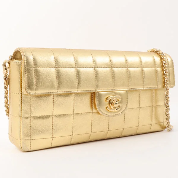 CHANEL large flap bag -Chanel Around 2002 Made Chocolate Bar Turn-Lock Chain Bag Gold