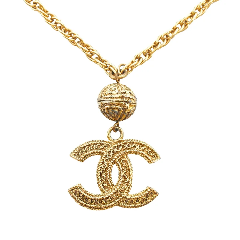 Classic CHANEL brooch designs -Chanel CC Pendant Necklace (WTJatb)