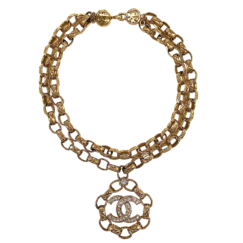 CHANEL watches with round faces -Vintage Chanel Necklace (COLLECTIBLE)