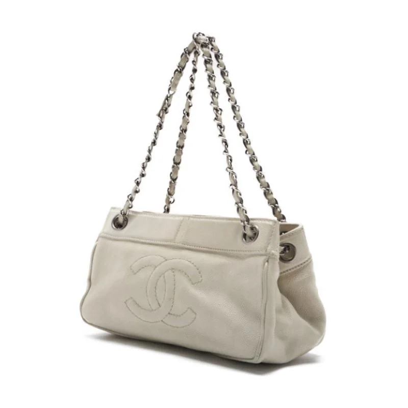 Large CHANEL bags for everyday use -CHANEL 【CHANEL】Coco Chain Sder Caviar S White (Silver G ) Shoulder Bag Mini Shellder Bag  Bag Hybrid 【 Ship】