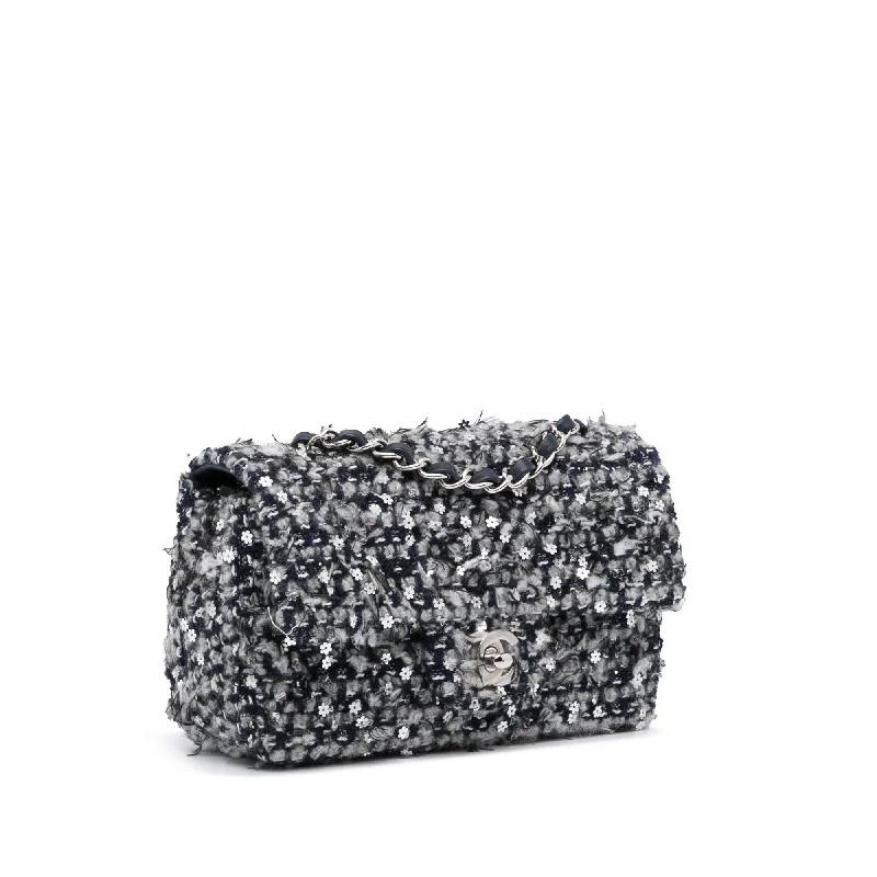 CHANEL bags with statement shapes -Chanel Mini Sequin Tweed Flap Crossbody (4UBu25)