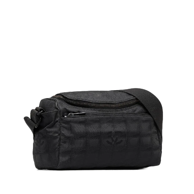 Buy CHANEL bags with soft-touch leather -Chanel New Travel Line Crossbody (GtwZsx)