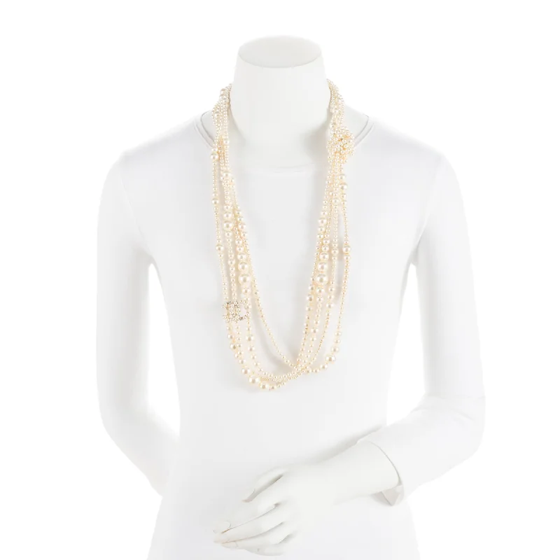 CHANEL earrings with floral motifs -Chanel Pearl CC Multistrand Necklace (9DDFgW)