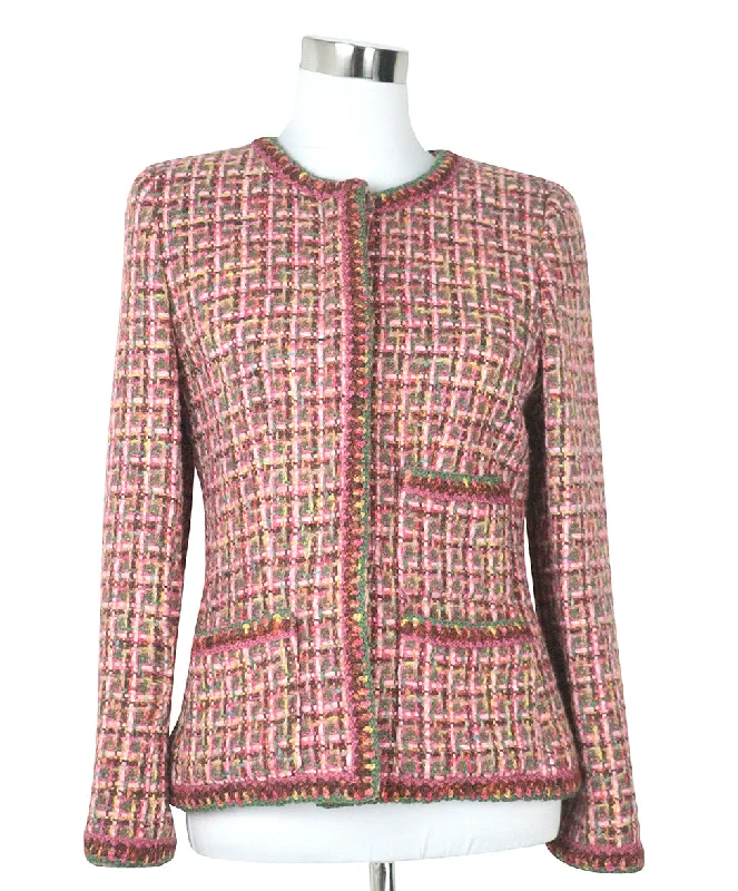 Stylish CHANEL dresses for summer -Chanel Pink & Green Tweed Jacket sz 4