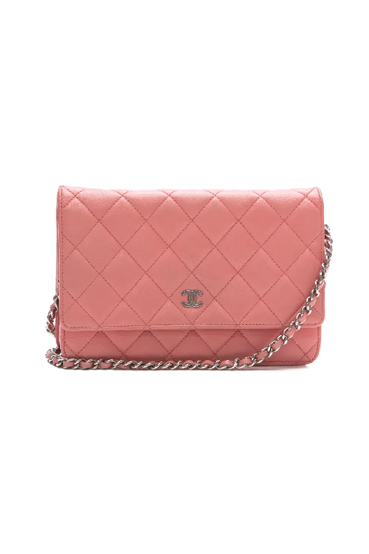 CHANEL bags for everyday elegance -Classic Wallet on Chain