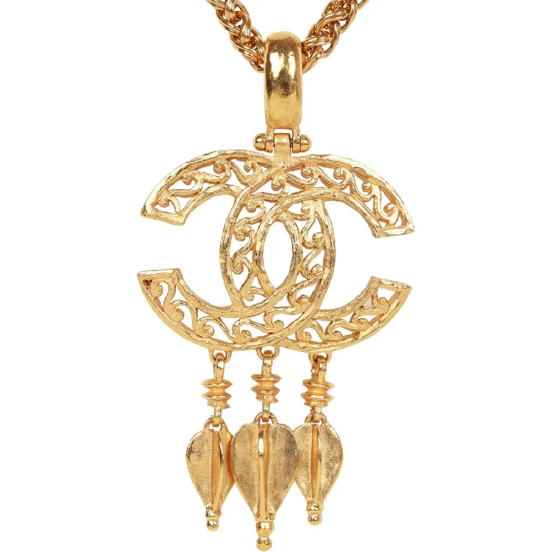 Buy CHANEL earrings online -Chanel Vintage Gold Plated Fringe CC Pendant Necklace