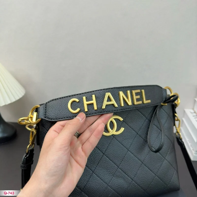 Buy CHANEL bags with original design -Vintage Chanel shoulder bag handbag crossbody bag