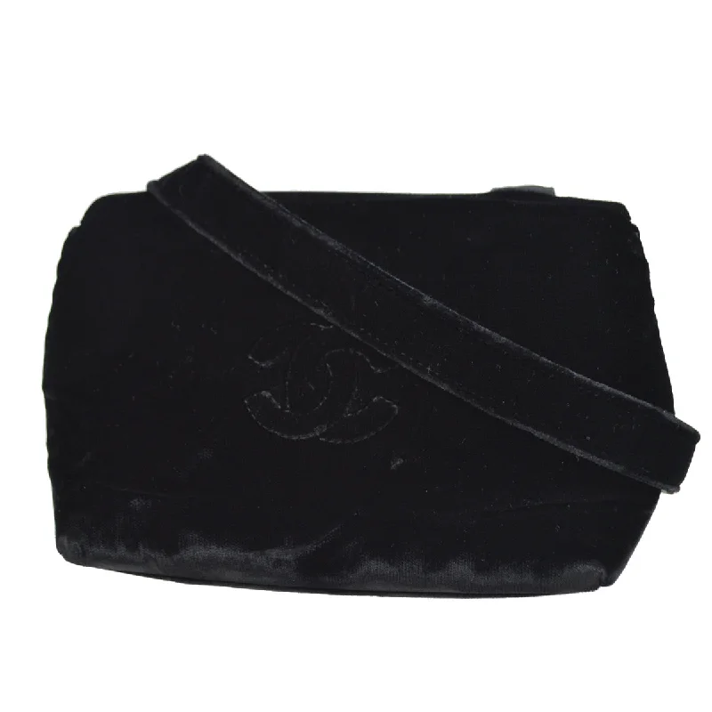 Buy classic CHANEL handbags -CHANEL 1991-1994 Camellia Crossbody Bag Black Velvet