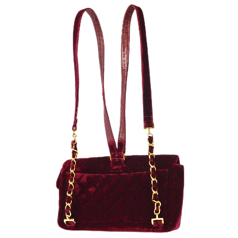 Buy CHANEL bags for women’s wardrobe -Chanel * 1994-1996 Classic Flap Backpack Medium Velvet Bordeaux