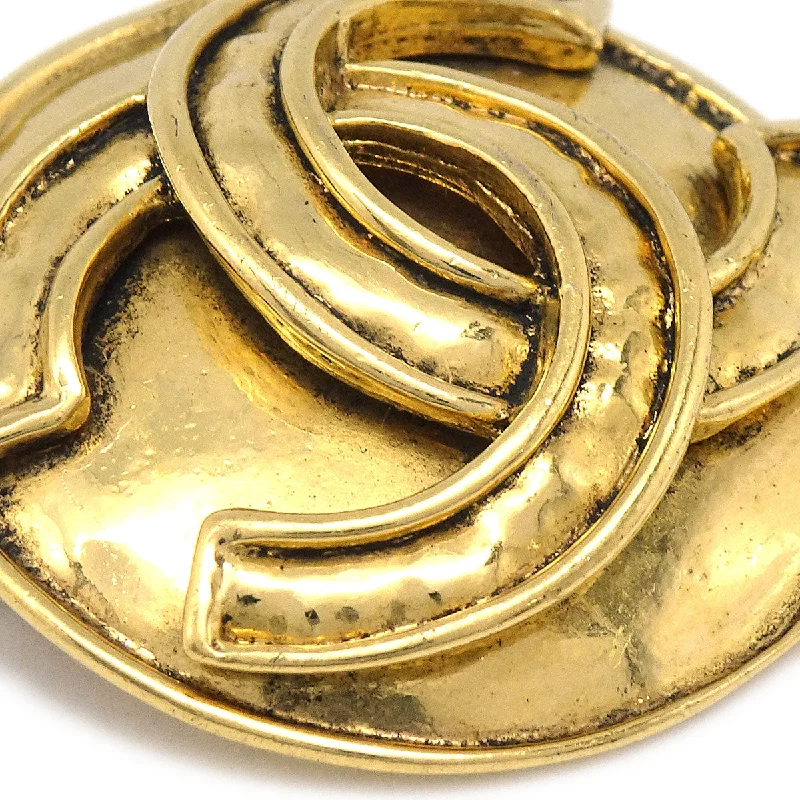 CHANEL rings with statement designs -Chanel 1994 Brooch Pin Corsage Gold 94P