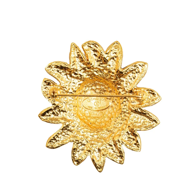 CHANEL jewelry with minimalist style -CHANEL Lion Head Brooch Costume Brooch