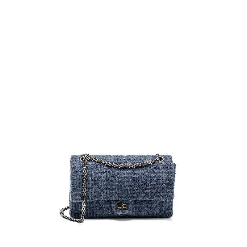 Buy classic CHANEL handbags -Chanel 2.55 226 reissue double flap bag tweed dark grey / blue ruthenium hardware