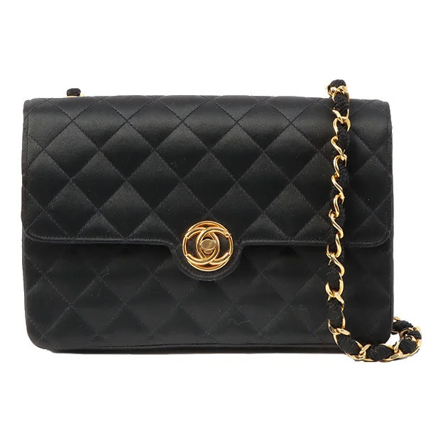 Chic CHANEL handbags for everyday use -Chanel Around 1985???1990 Made Silk Satin Circle Turn-Lock Chain Bag Black