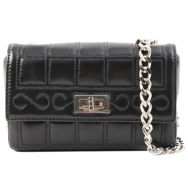 CHANEL bags for everyday elegance -Chanel Around 2000 Made Chocolate Bar 2.55 Mini Chain Bag Black