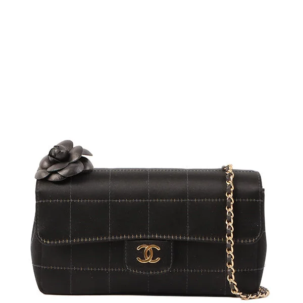 CHANEL bags with statement shapes -Chanel Around 2003 Made Silk Satin Camellia Chocolate Bar Cc Mar Mini Chain Bag Black