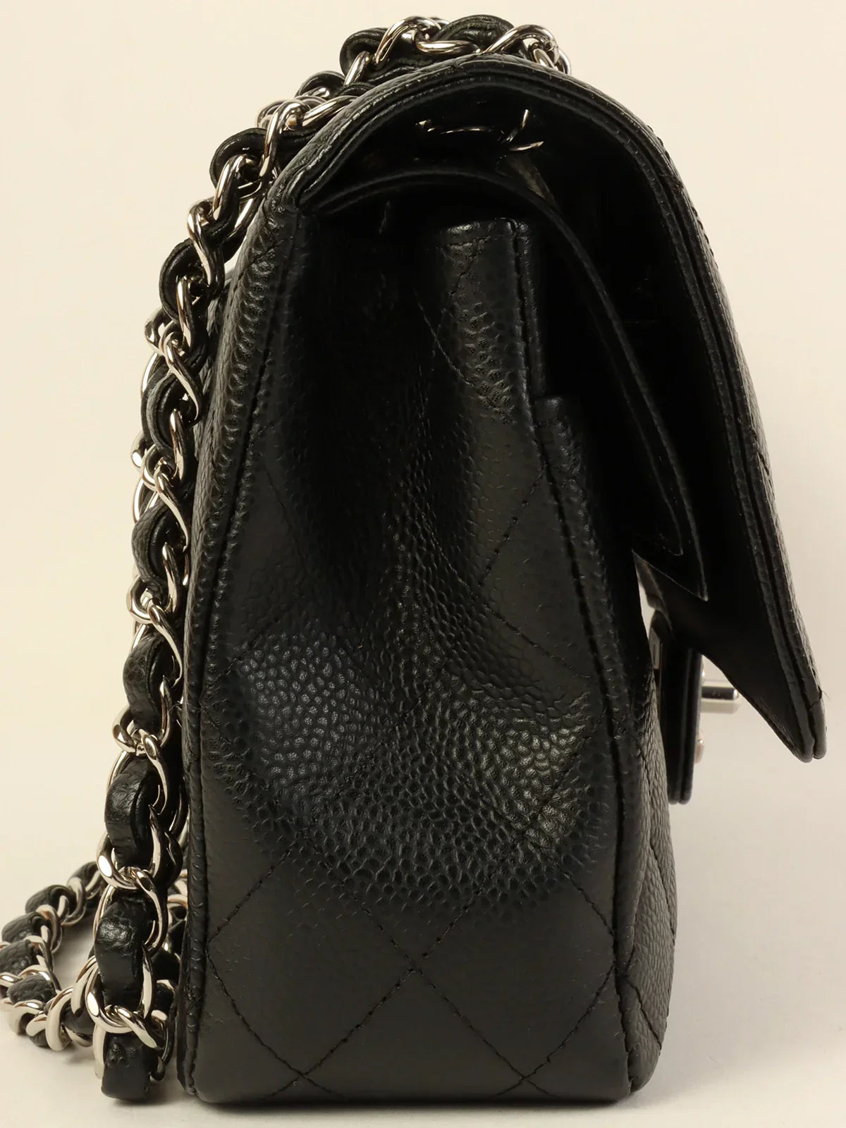 Buy CHANEL bags with premium leather -CHANEL Around 2008 Made Caviar Skin Classic Flap Chain Bag 25Cm Black