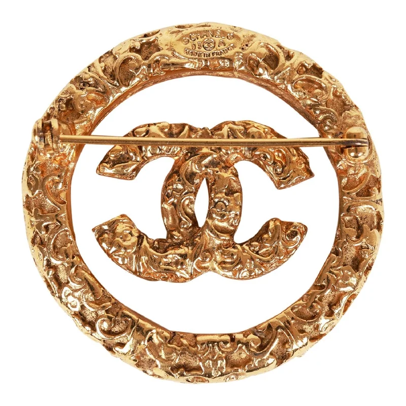 CHANEL brooches with embroidered details -Vintage Chanel Gold Plated CC Lava Brooch