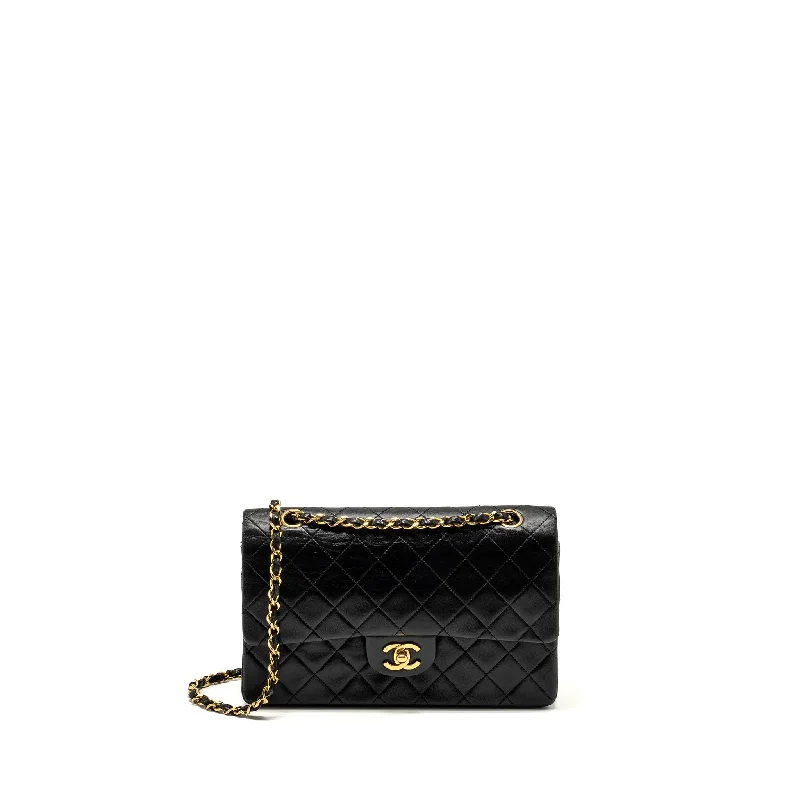 CHANEL bag with fashionable chains -Chanel Vintage Medium Classic Double Flap Bag lambskin black GHW